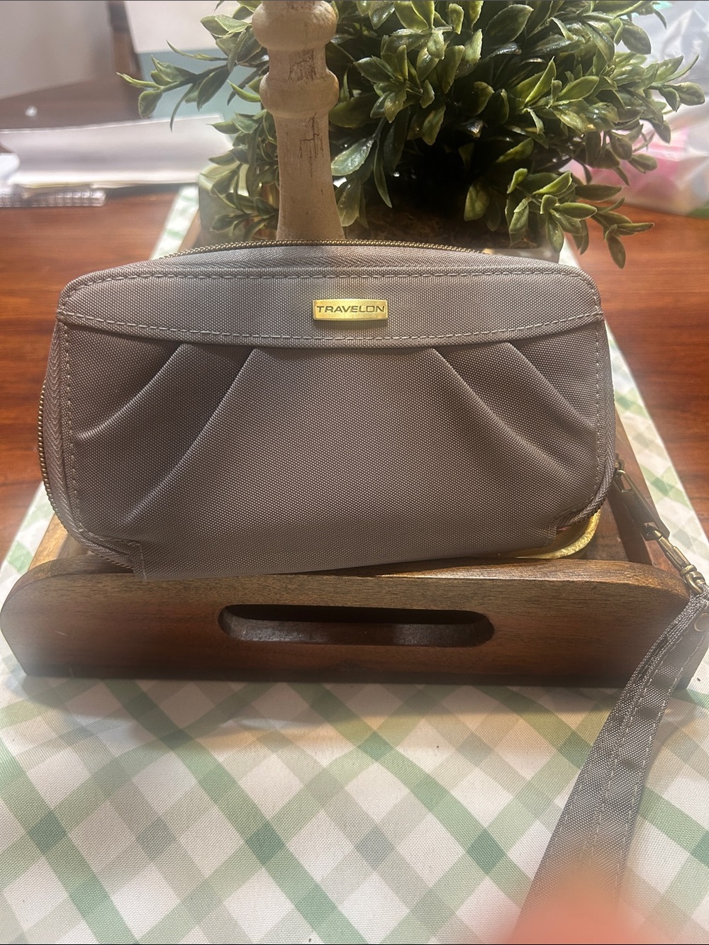 Travelon RFID passport travel wristlet wallet grey nylon